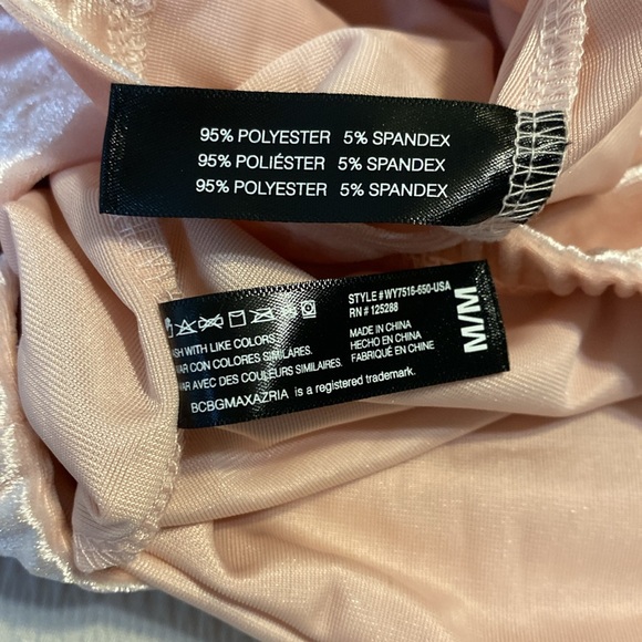 BCBGMaxAzria Women’s Pajama Set with Lace M Pink Babydoll Top Shorts Velvet NWT - Picture 3 of 13